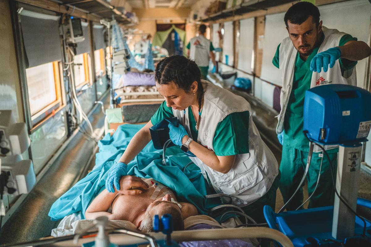 MSF Medicalised train in Ukraine. ©Andrii Ovod