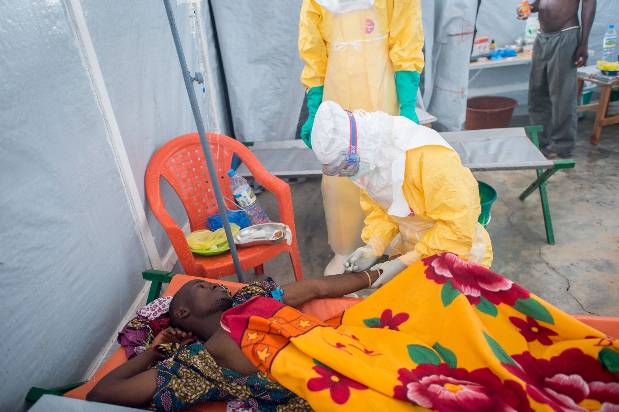 MSF  Ebola treatment center in Guinea © Sylvain CHERKAOUI