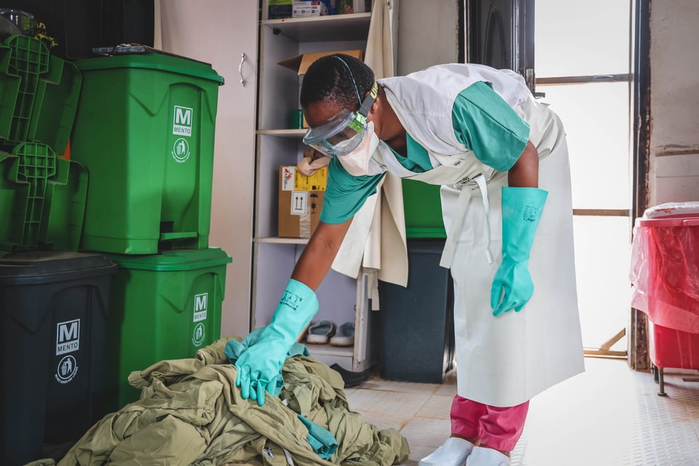 Lassa fever is a highly infectious disease and therefore, every aspect of its management is done with much infection prevention control measures. © MSF