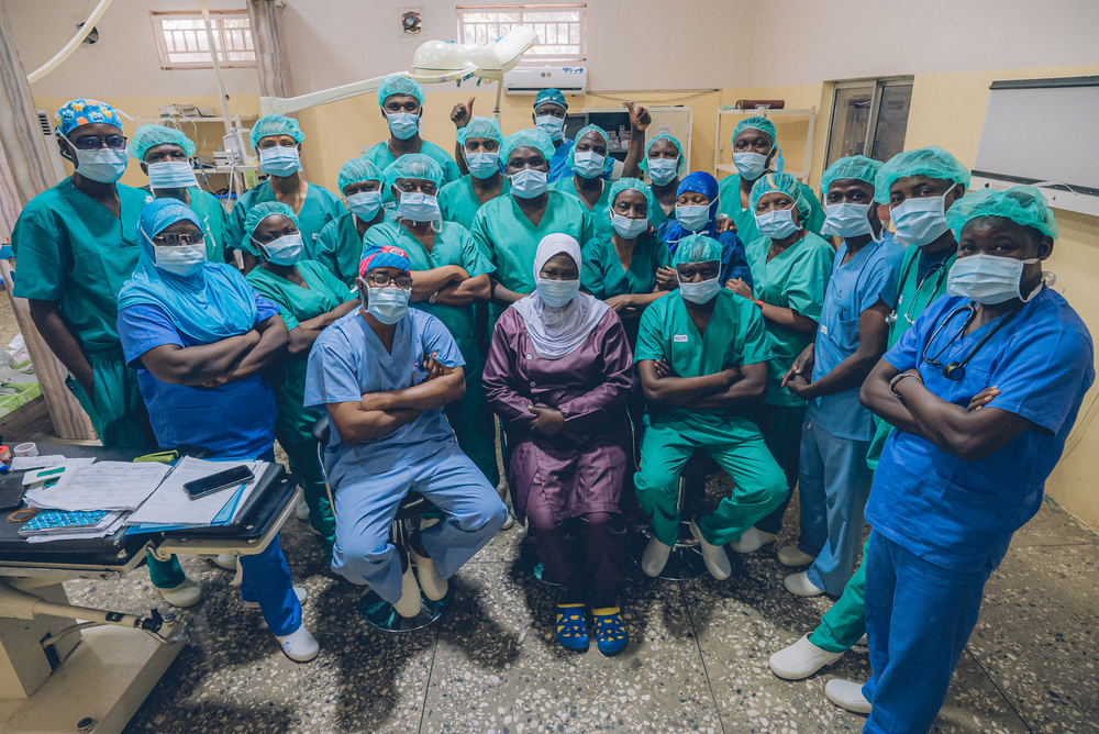 A team of highly trained plastic and maxillofacial surgeons, anaesthesiologists and nurses arrives at the Sokoto Noma Hospital, to perform reconstructive surgery for noma survivors. © Fabrice Caterini/Inediz