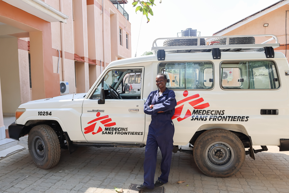 Mary James is the first female driver for MSF in South Sudan. © MSF/Evani Debone