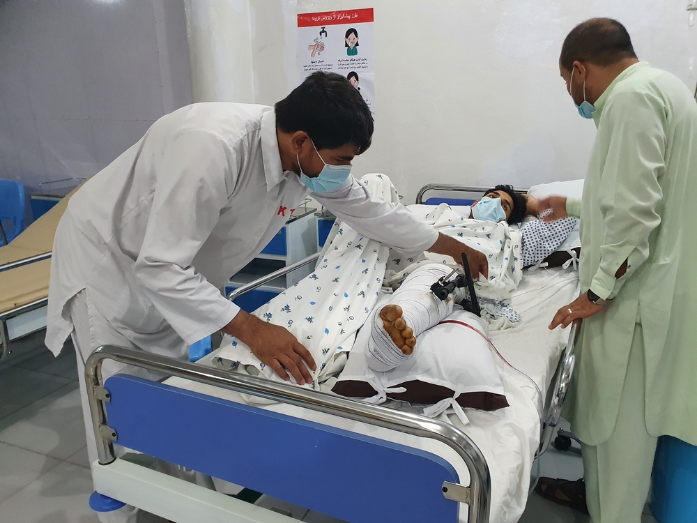 在阿富汗昆都士的緊急創傷部門。© Stig Walravens / MSF