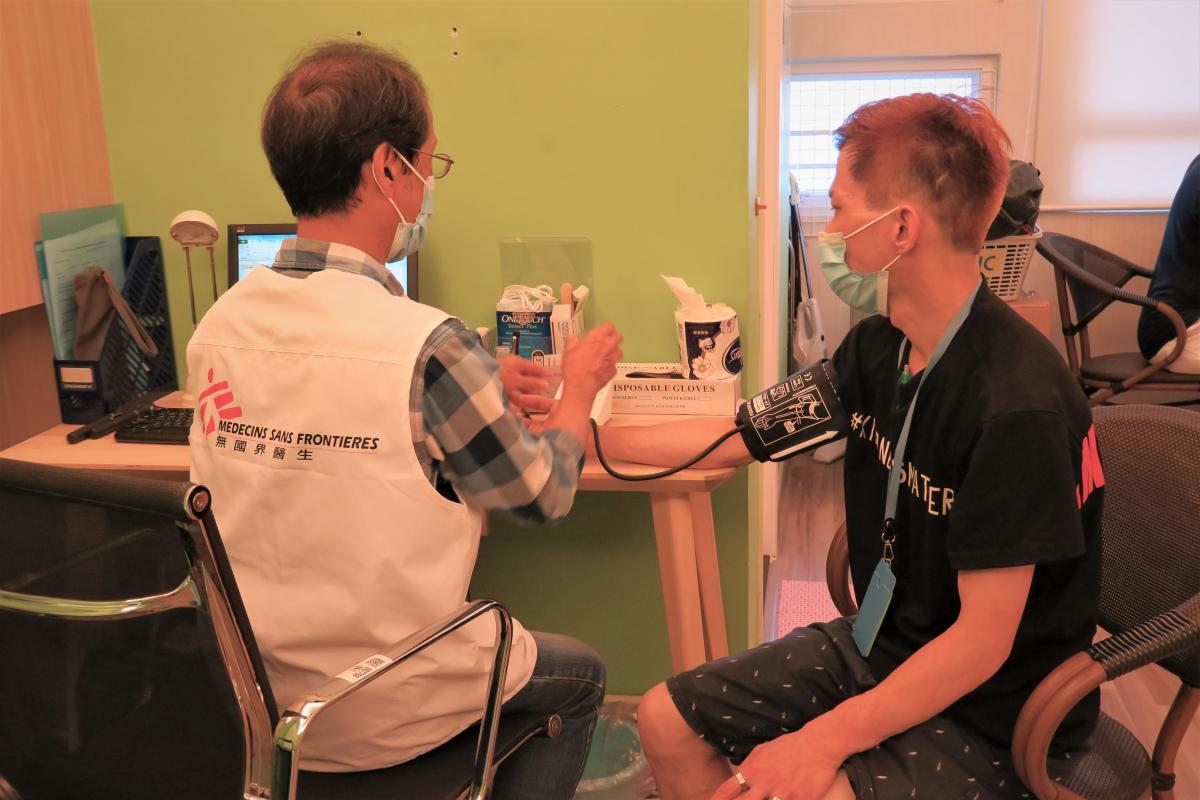 MSF provides free basic medical healthcare to the homeless in Hong Kong from June to September 2020. © MSF